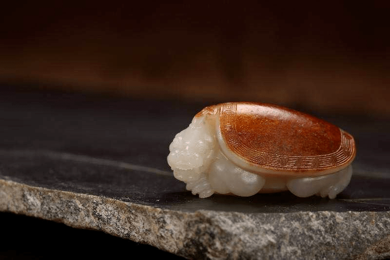 天价|2210万成交！这块天价籽料，火了！