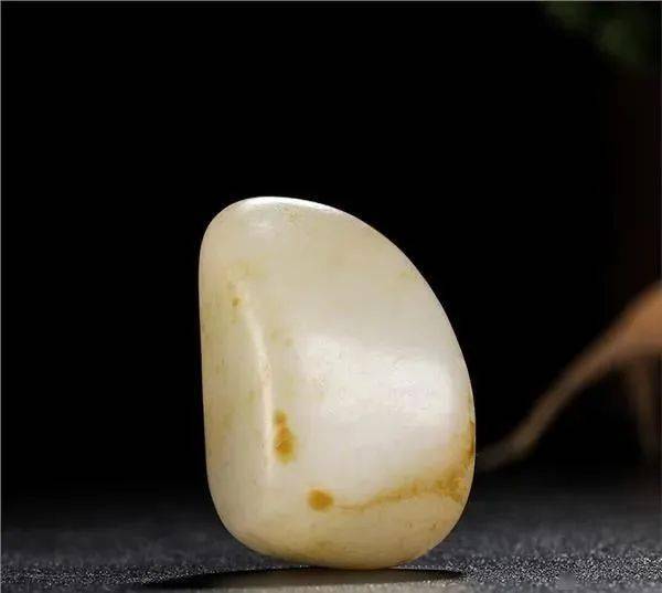 天价|2210万成交！这块天价籽料，火了！