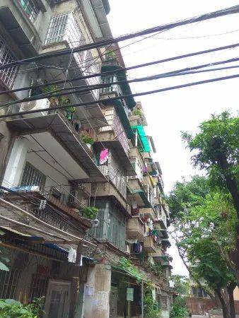 终于来了,旧小区鹤建里改造_芳村