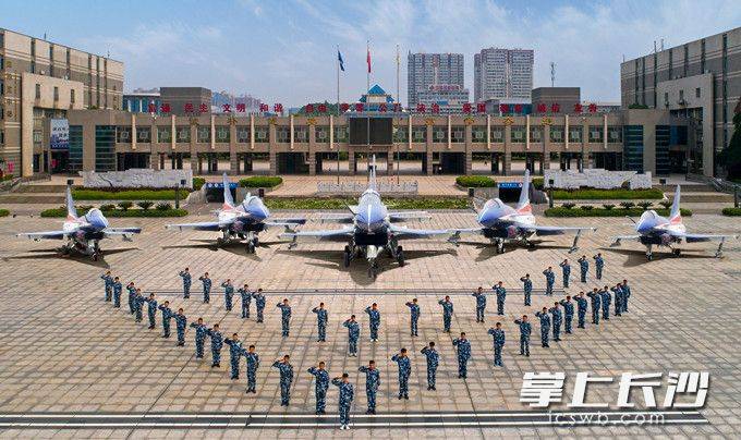 空军|优秀！湖南这155名初中毕业生有望成为未来的战斗机飞行员