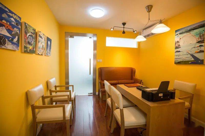 瑞士|一个瑞士小众腕表品牌野蛮生长和来到中国的故事