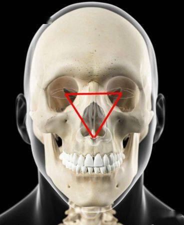 美人|虎扑认证1米8大杨幂的美人，怎么演了大爆剧还是红不了？