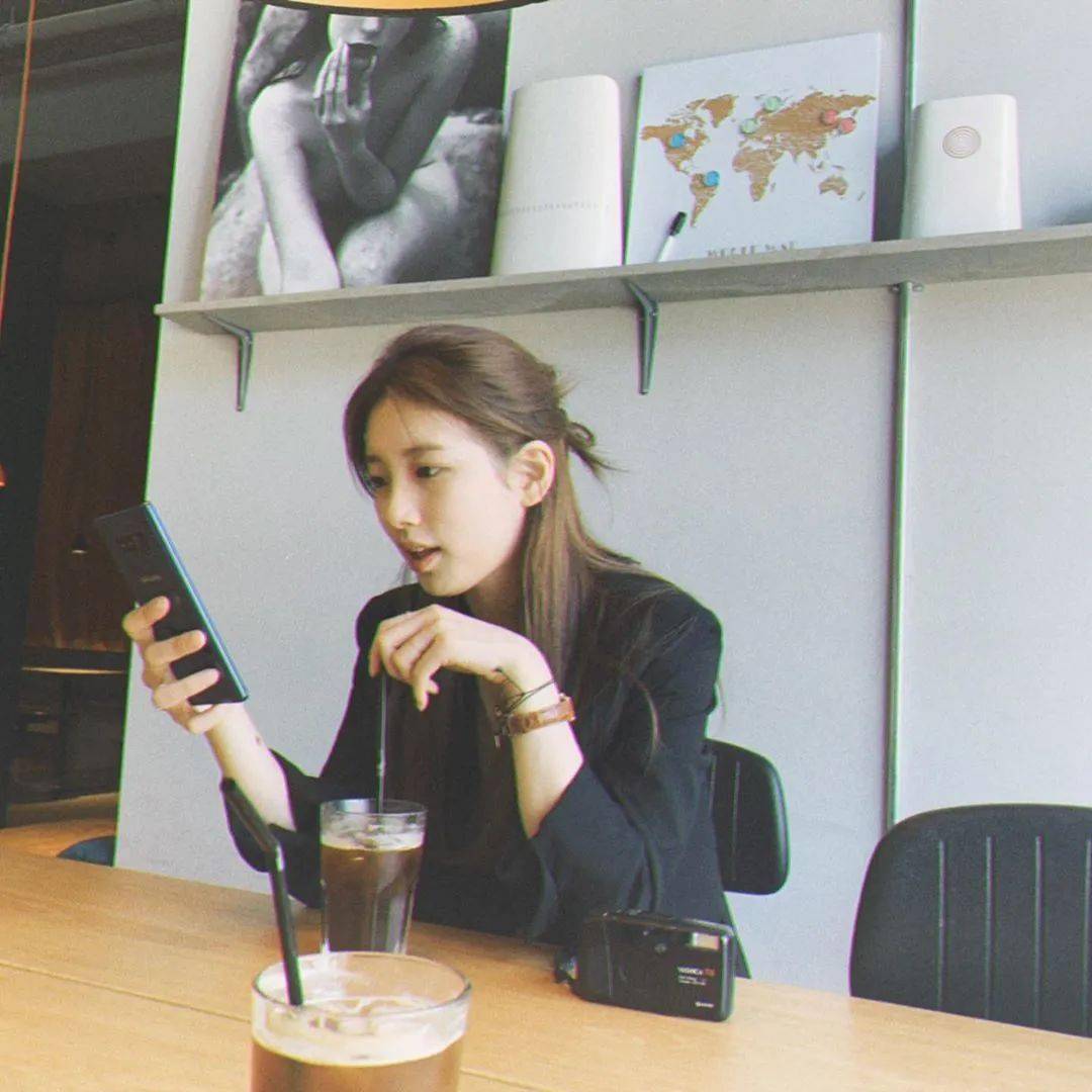 欧尼|小 仙 女 秀 智 的 假 期 日 常
