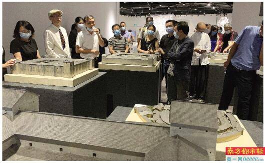 围屋|“我们将如何共同生活”12位艺术家用作品演绎与“围屋”的对话