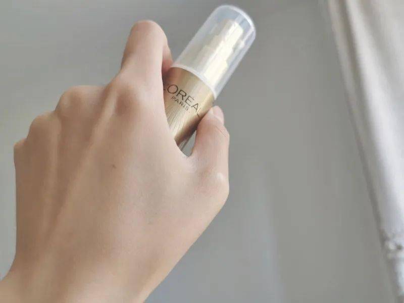 感觉|我们试用了6款防晒，超好用的一款居然不到200块……