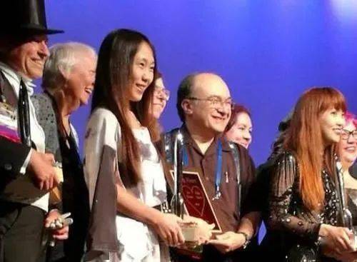 北大|201万年薪天才被吹捧:对不起,你误会他们了!676分北大女孩遭群嘲
