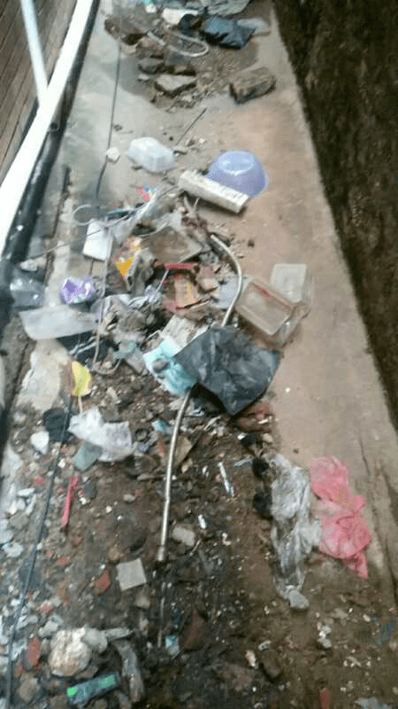 清理路面垃圾