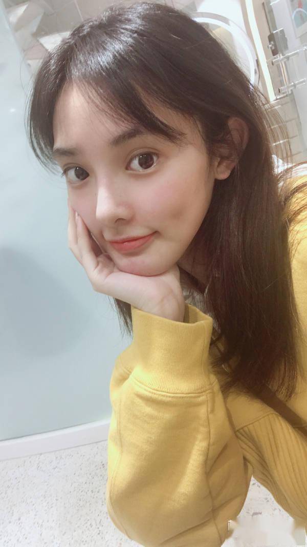 差异|虽然承认整容了，但这前后差异也太大了…