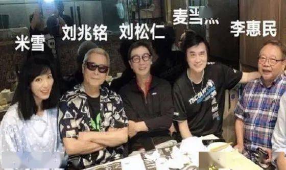 加油！中风传言不攻自破，71岁TVB老戏骨约旧友爬