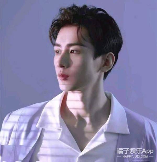 差异|虽然承认整容了，但这前后差异也太大了…