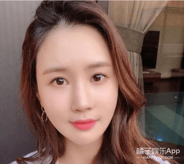 差异|虽然承认整容了，但这前后差异也太大了…