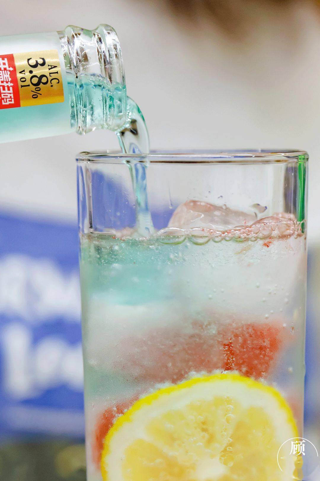 水是什么味道的啊 cbaa7f39521b4fc183dc7ca6e9f410d5.jpeg