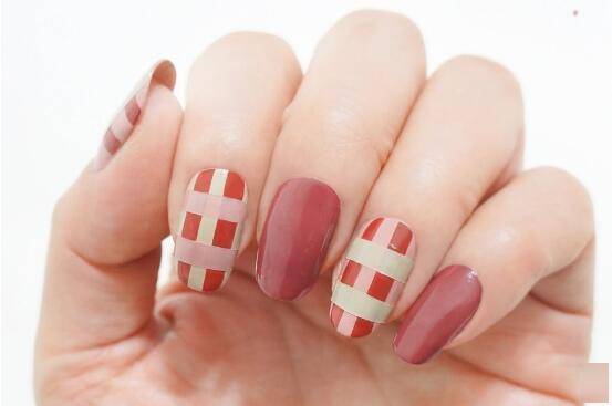 格子|甜美又温暖的格子美甲不就是你一直想要的吗？！
