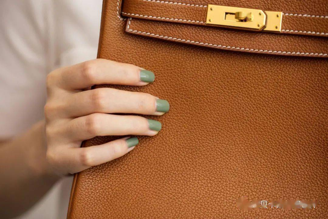 双肩包|四年了,我终于找到了好看耐用的完美双肩包!