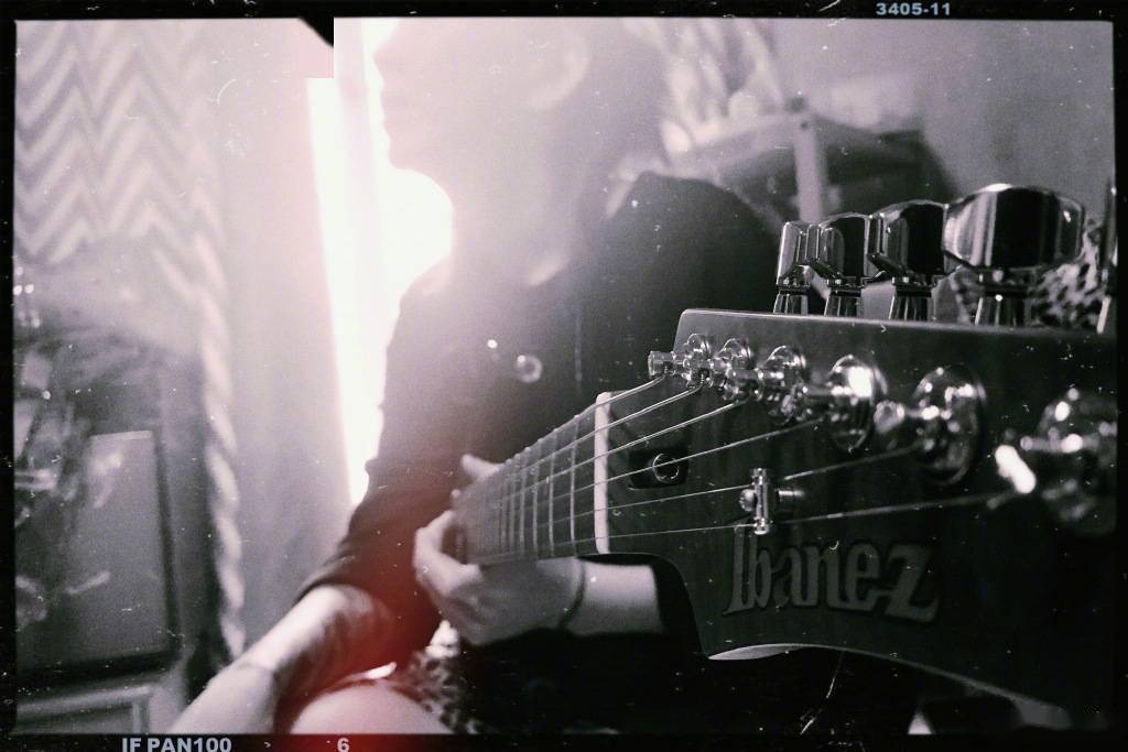 最初的|刘忻：依然很笨拙地去完成最初的梦想｜新京报x乐队的夏天