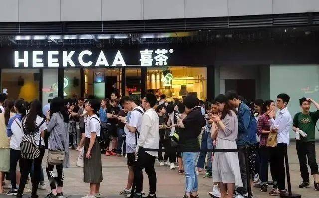 买单|深度丨为“情怀”买单？别傻了，这不过是个“套路”