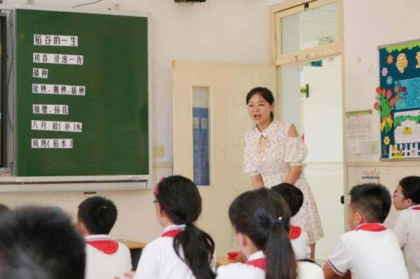 光盘|开学第一餐|红黄绿三色标签按需取饭，光盘行动中的这道“数学题”怎么做