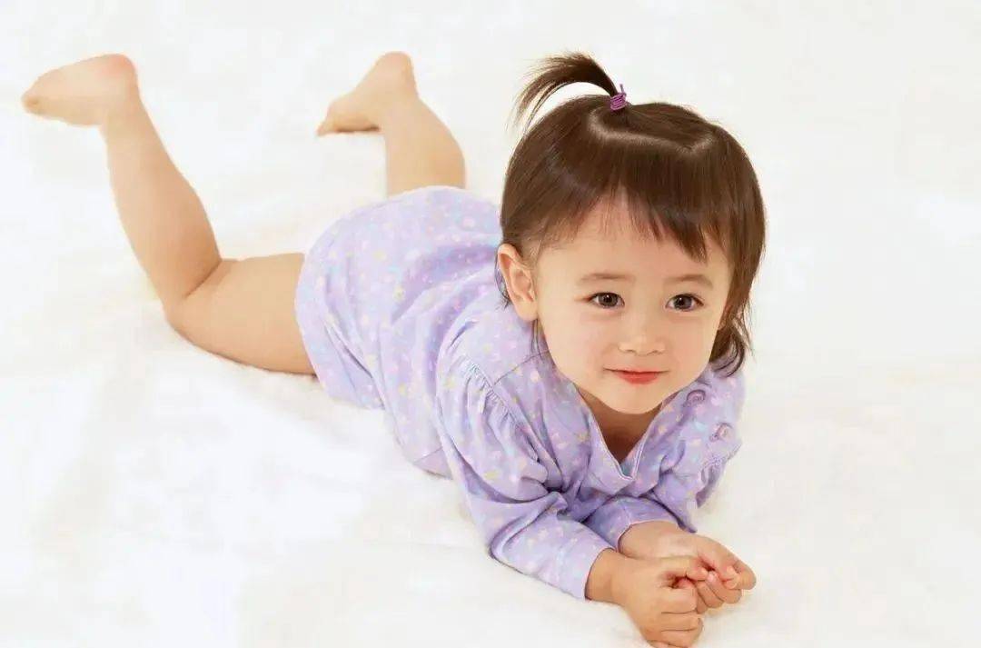 孩子|宝宝磨牙一定是肚子有蛔虫了吗？这三点一定要谨慎！