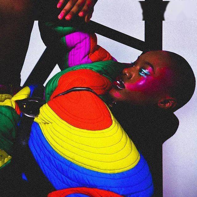 时装|才华出众&神仙颜值的新锐设计师