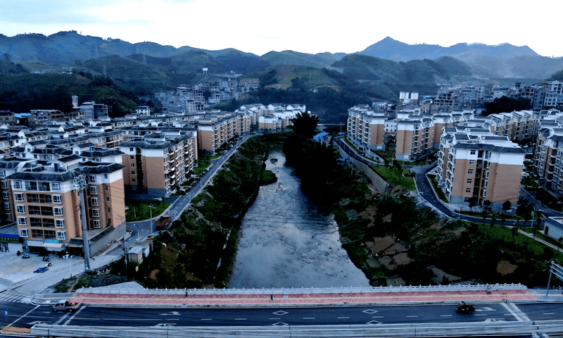 新市民追梦桥图说新居里的幸福味