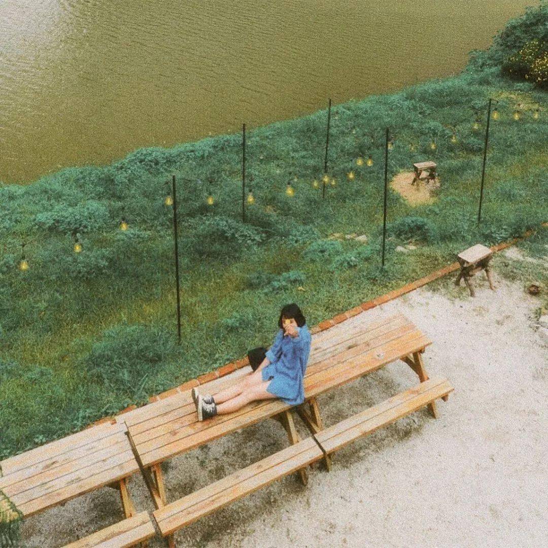 照片|颜值不够的女生，怎么拍出朋友圈点赞超高的照片？