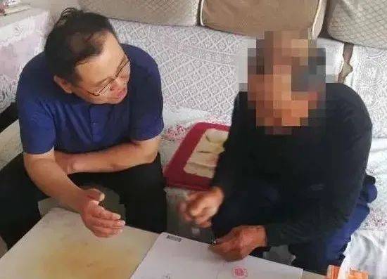 是什么给周大爷带来了希望