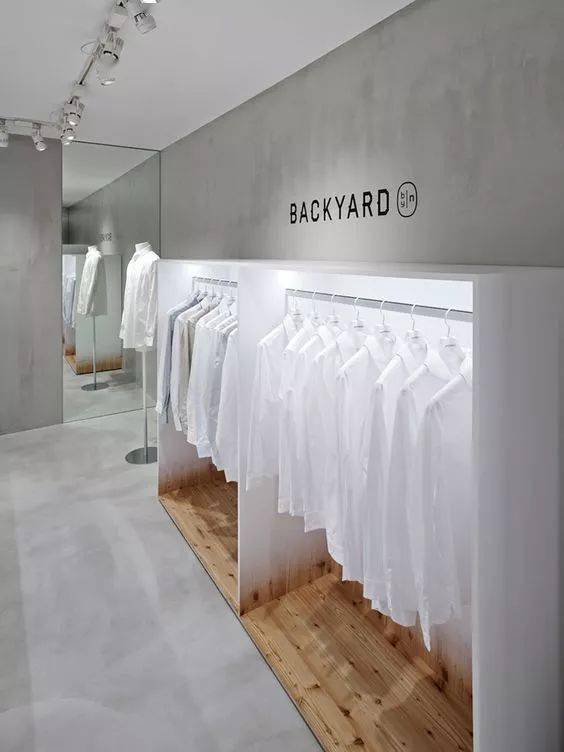 店铺|秋装陈列，这样做店铺业绩跑赢2020。