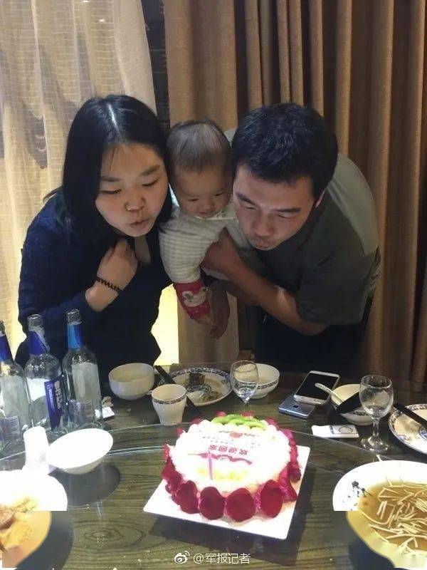 当退役军人悄悄回家,爸爸和妈妈反应差别太大