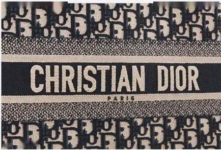 帆布|背帆布包的女生,都很廉价???NO!