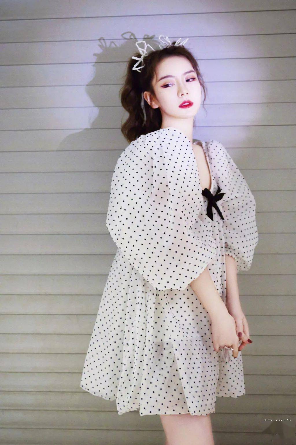 女生|金晨的点痣妆，长在了我的审美点上