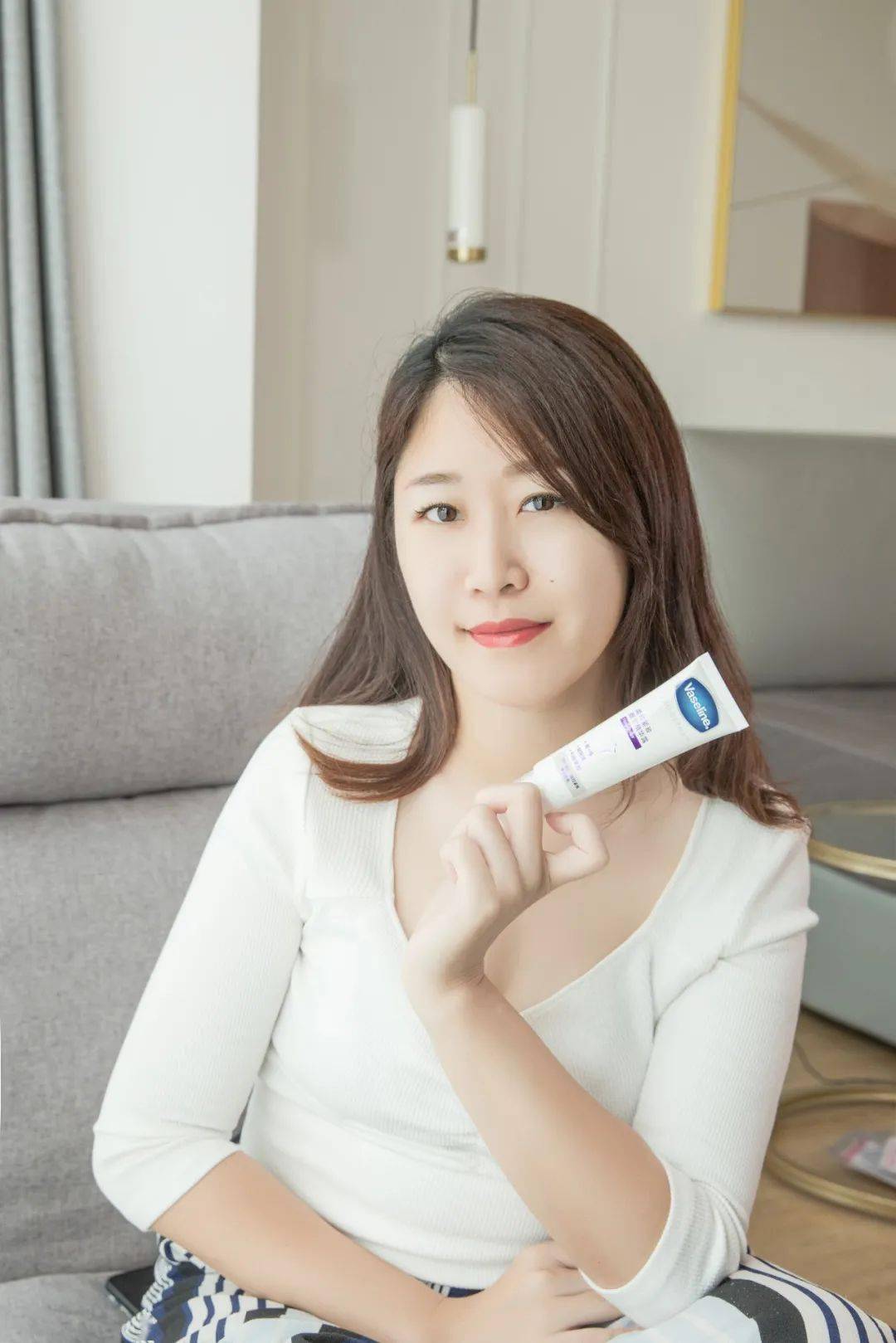 颈部|美人手札|颈部时尚搭配原来内藏玄机!魅力提升原来全靠它!
