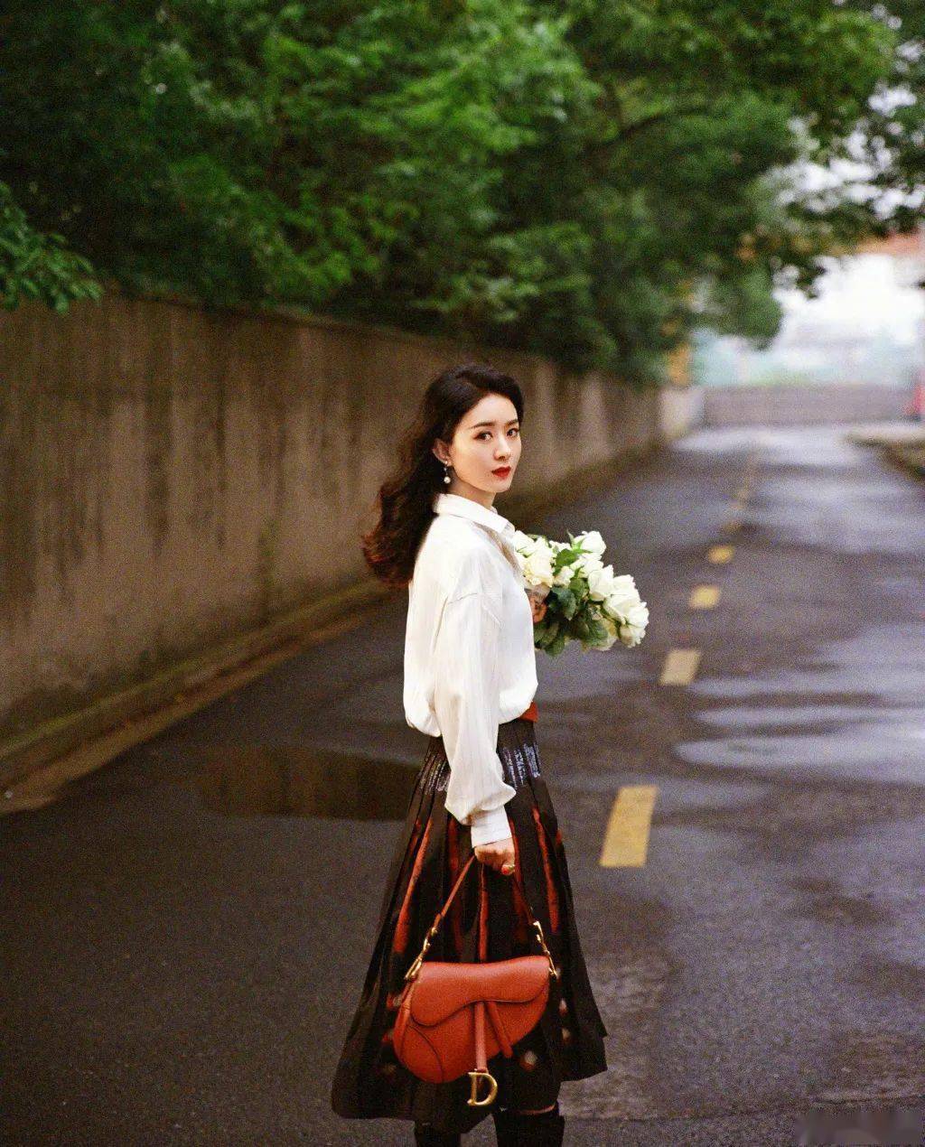 眼妆|都说赵丽颖、杨采钰美了好多，我总结了8条她们的变美经！