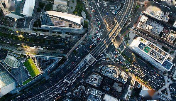 2020年8月份gdp增速_中国历年gdp增速图(3)