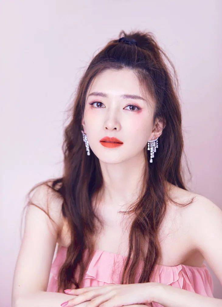 美人计|美人计 | 能把粉色这么画还好看的,也就江疏影了