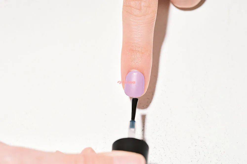 夏末|夏末时节 演绎极致的微色彩美甲