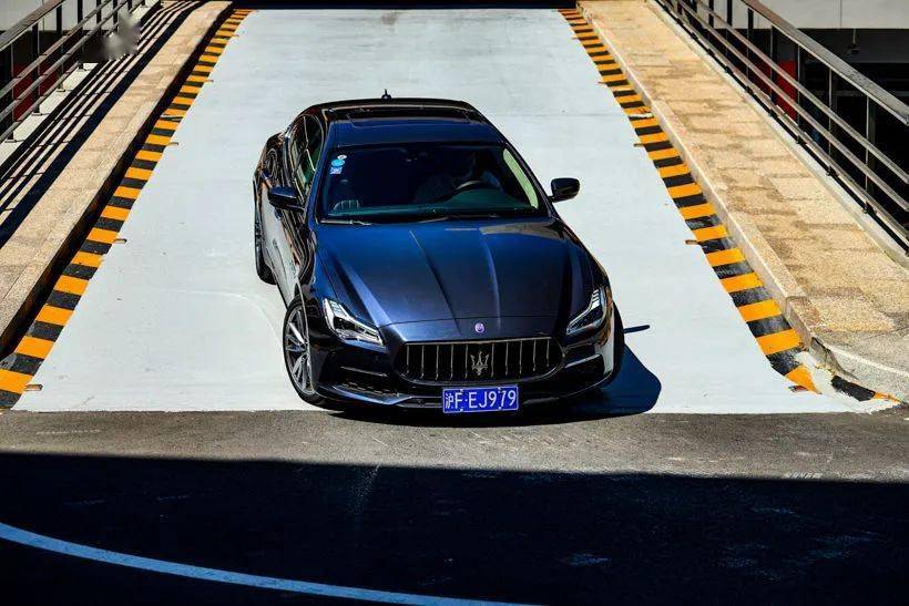 杰尼亚|男人爱性能，女人更爱奢侈品，霸道总裁最懂你心