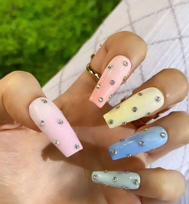 感觉|BLACKPINK新歌MV太好看，美甲比彩妆还惹眼！