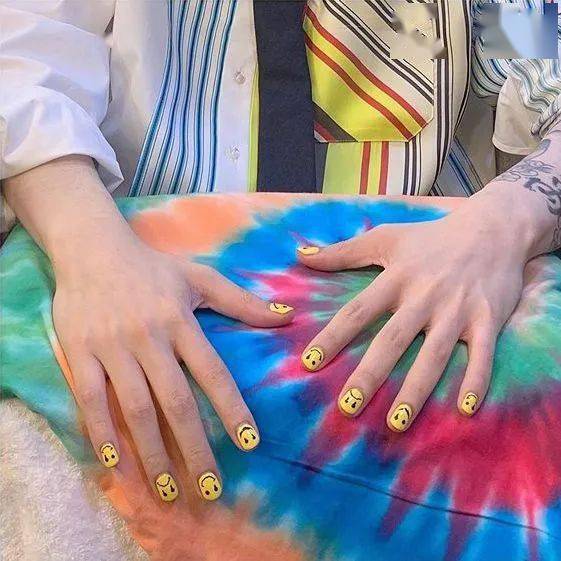 感觉|BLACKPINK新歌MV太好看，美甲比彩妆还惹眼！