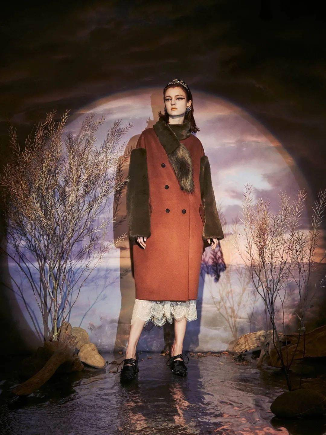 Pose|做过DJ、搞过造型！Pameo Pose用「天鹅湖」延伸复古美学