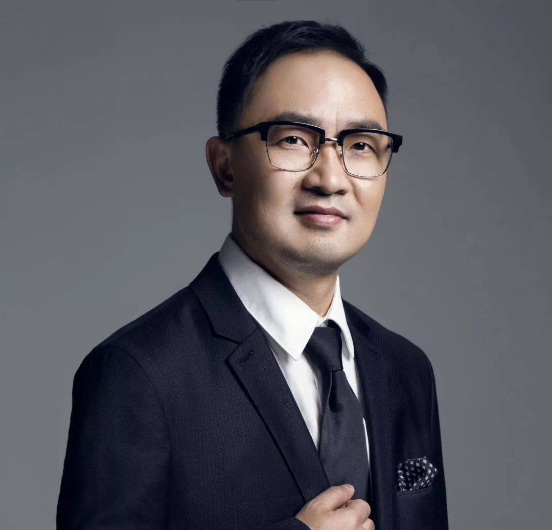 黄光裕|亏损26亿后人事大调整，掉队的国美跑步自救