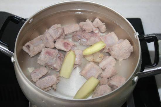 玉米|排骨软烂,玉米香嫩,超级好吃玉米烧排骨堪称一绝