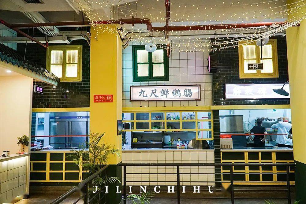 店里|在教室里吃烤肉！6.8折还送肉送饮料！