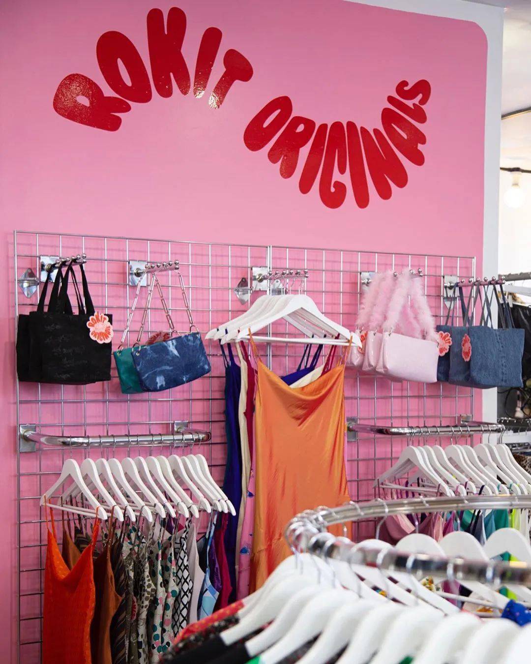 都来|英国古着店盘点 | 时髦精们都来这淘绝版大牌