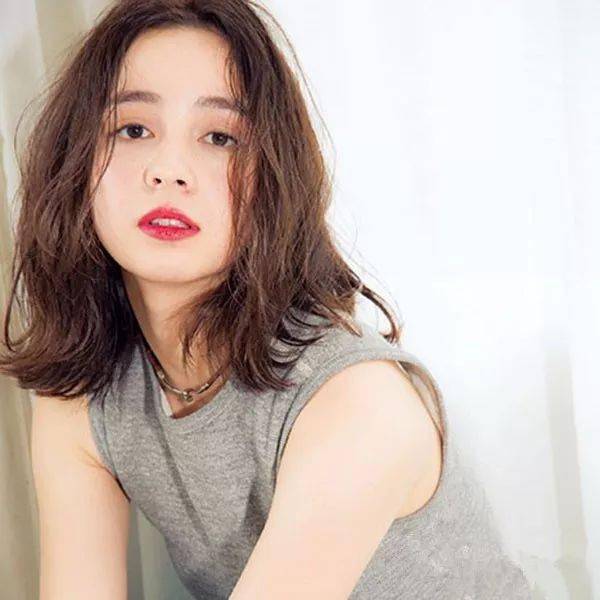 step|拒绝大众化，改变你的素发造型