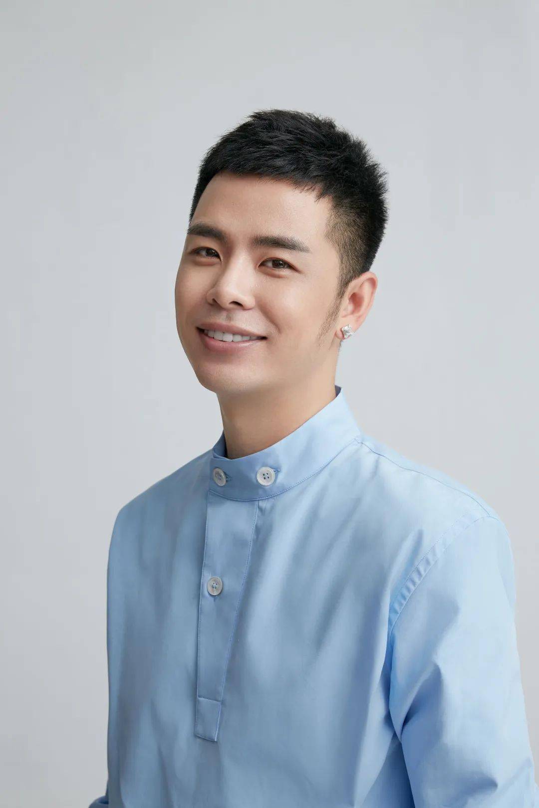 时尚|孟佳成团后时尚资源好到逆天 还不是因为私下这些“小动作”！