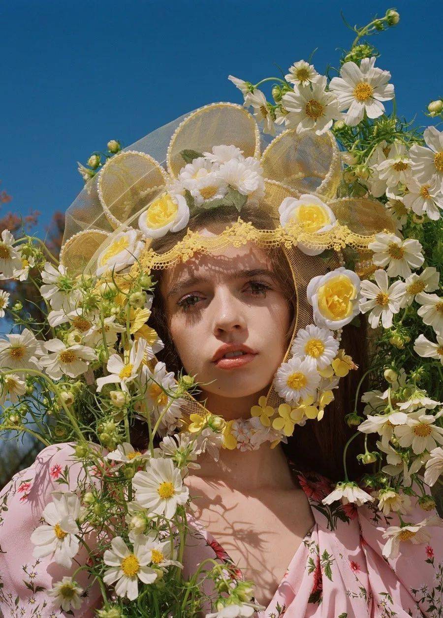 Rodarte|重温40年代的精致浪漫！Rodarte的DNA构建出花朵与梦幻双层美妙的世界