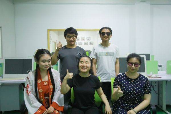 工作台|让视障人士能跟普通人一样做客服 阿里CCO打造了一个无障碍工作台