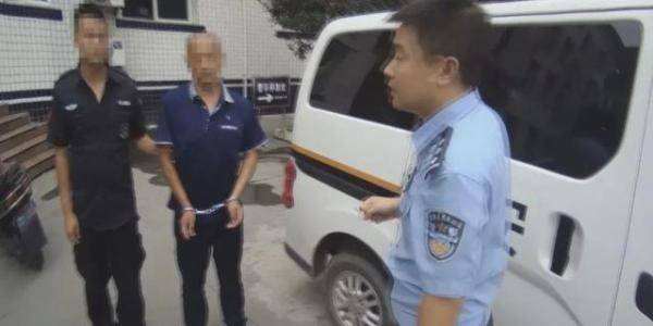 疯狂的乐山偷车贼，20多天盗走12辆电瓶车
