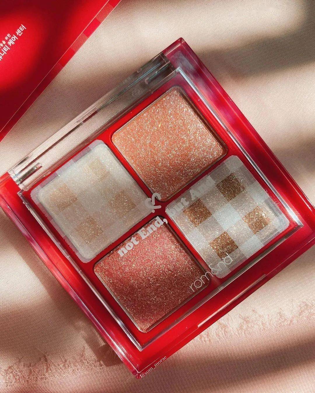 新品|虽然我有100多盘眼影，但今年的秋冬新品还是想买…