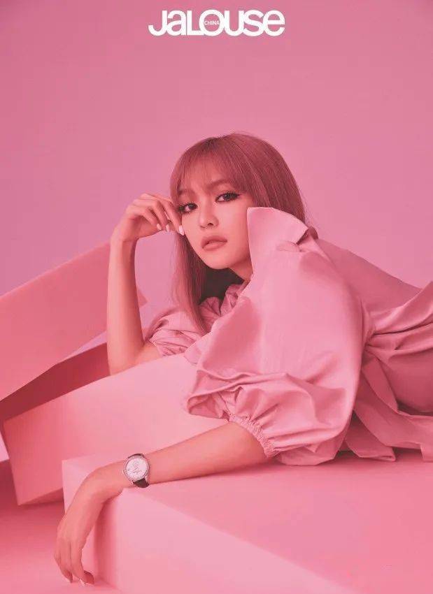 马利龙|周扬青佩戴宝齐莱马利龙系列腕表发布联名女性公益项目